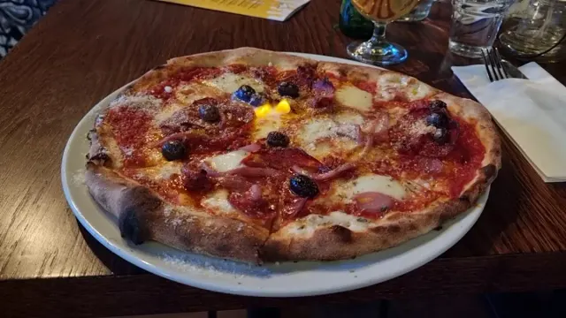 BookNoFees: Restaurant – Ghost Pizza – Oslo – Ghost Pizza, photo 3