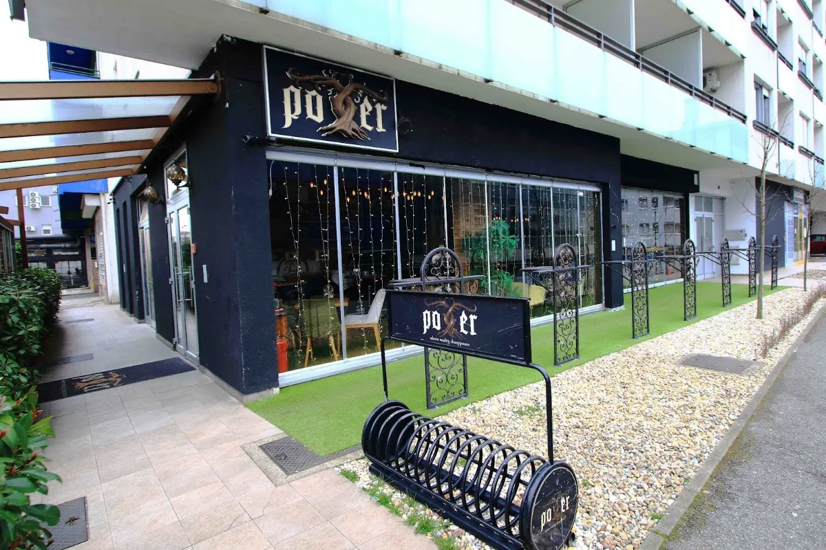 BookNoFees: Café – Potter – Zagreb – Potter, photo 1