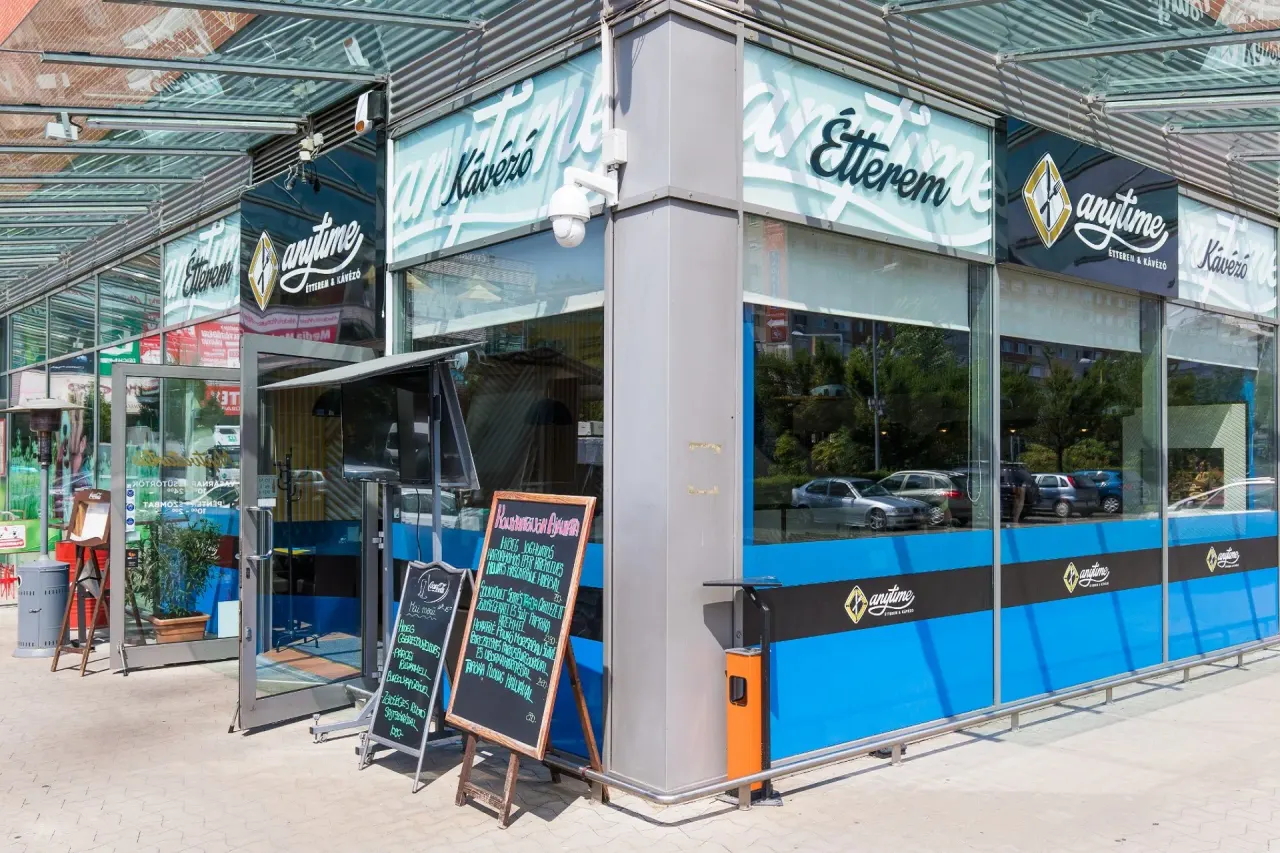 BookNoFees: Restaurant – AnyTime Étterem és Kávézó – Budapest – AnyTime Restaurant and Café, photo 1
