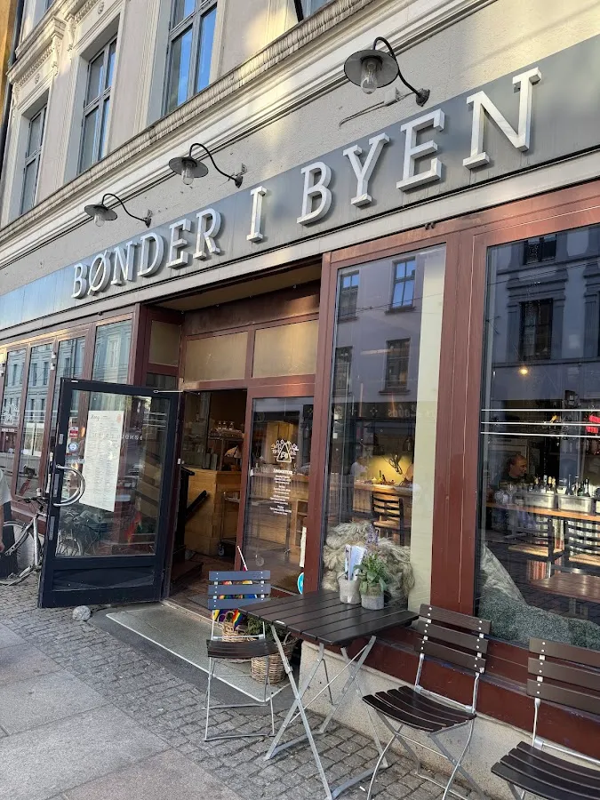 BookNoFees: Restaurant – Bønder i byen – Oslo – Farmers in the city, photo 1