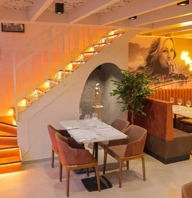 BookNoFees: Restaurant – L'Antica Pizzeria da Michele – Amsterdam – L'Antica Pizzeria da Michele, photo 2