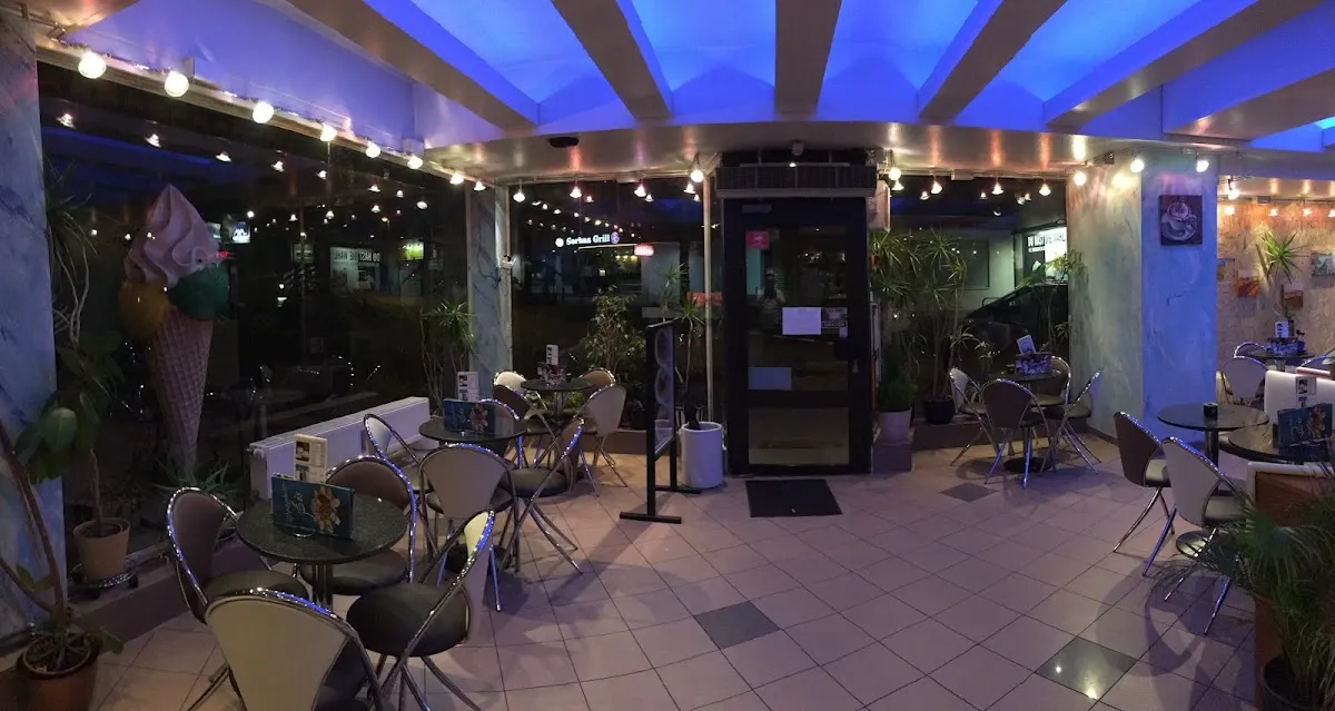BookNoFees: Restaurant – Eiscafe Dolomiti – Herne – Eiscafe Dolomiti, photo 1