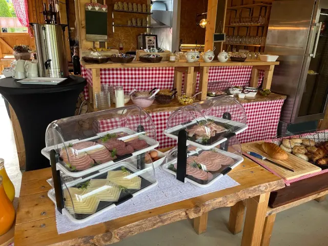 BookNoFees: Restaurant – Jausenstation Wallachei – Bad Berleburg – Wallachei Snack Bar, photo 3