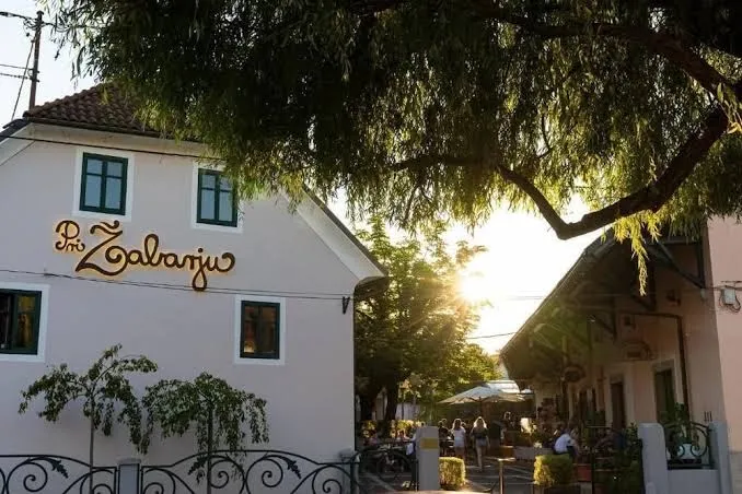 BookNoFees: Restaurant – Gostilna Pri Žabarju – Ljubljana – Pri Žabarju Restaurant, photo 1