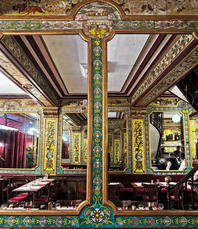 BookNoFees: Restaurant – Le Petit Bouillon Pharamond – Paris – Pharamond’s Little Broth, photo 2