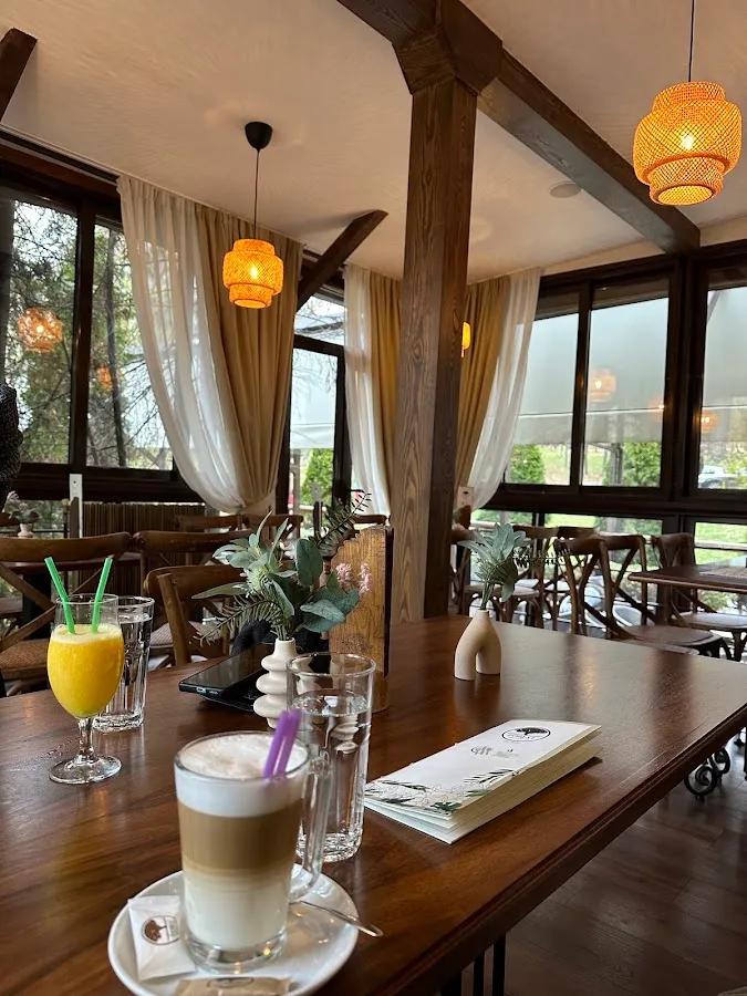BookNoFees: Café – Forest Caffe – Belgrade – Forest Caffe, photo 1