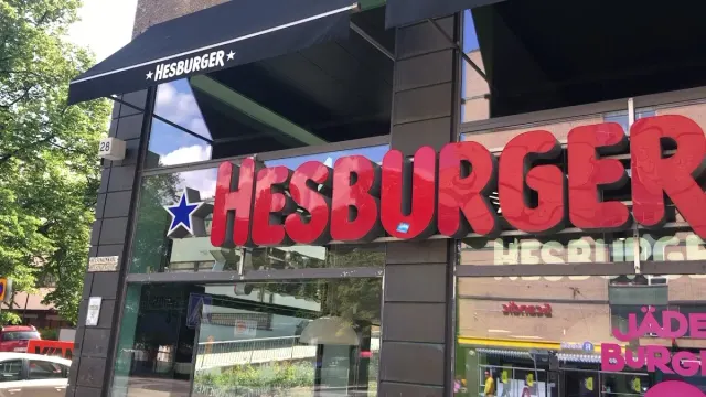 BookNoFees: Snack bar – Hesburger – Helsinki – Hesburger, photo 2