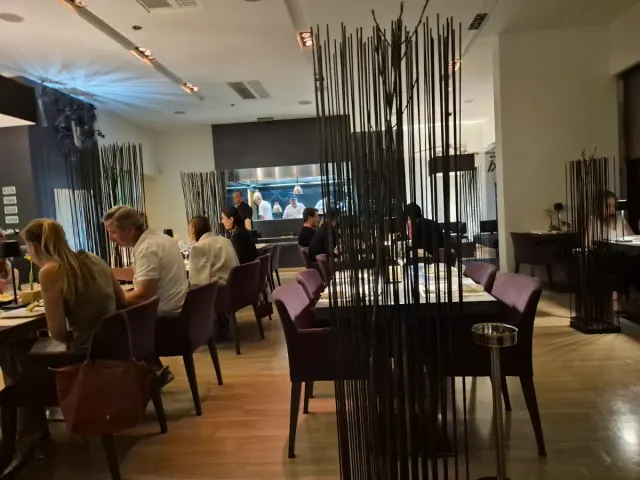 BookNoFees: Restaurant – Tekka – Zagreb – Tekka, photo 3