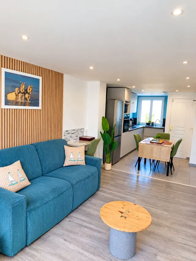 BookNoFees: Comfortable flat with a private spa area – Calais