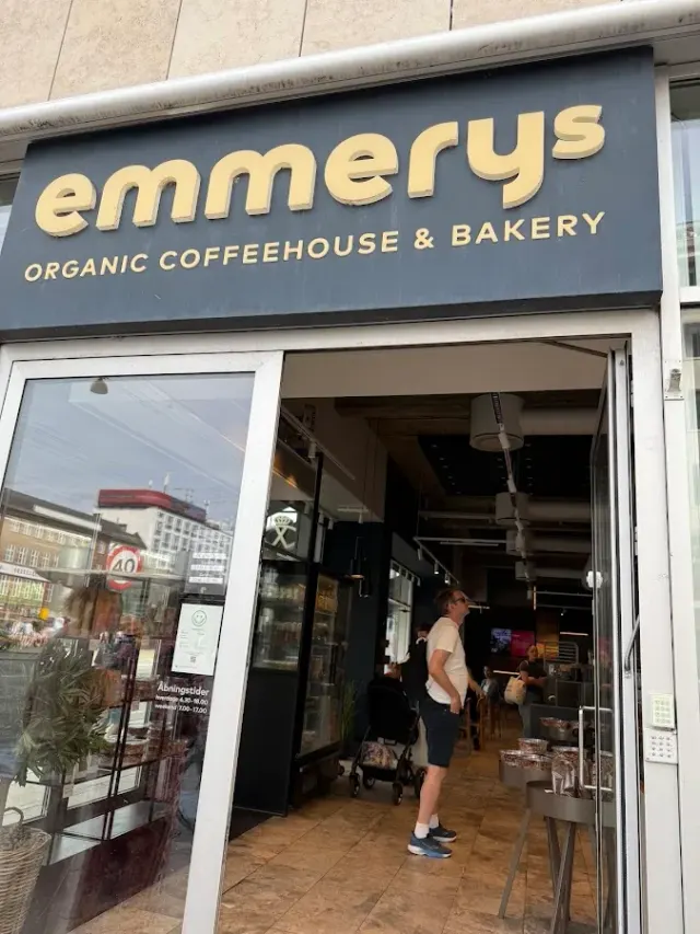 BookNoFees: Emmery's, Copenhagen