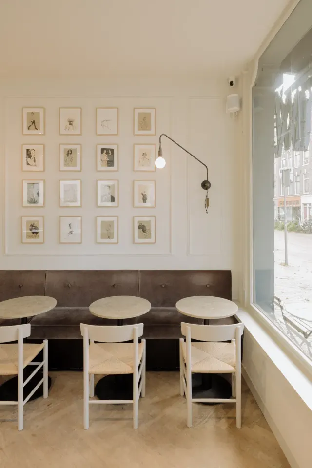 BookNoFees: Café – Locals Coffee – Amsterdam – Locals Coffee, photo 3