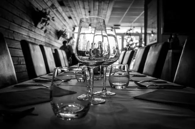 BookNoFees: Reserva, Bratislava