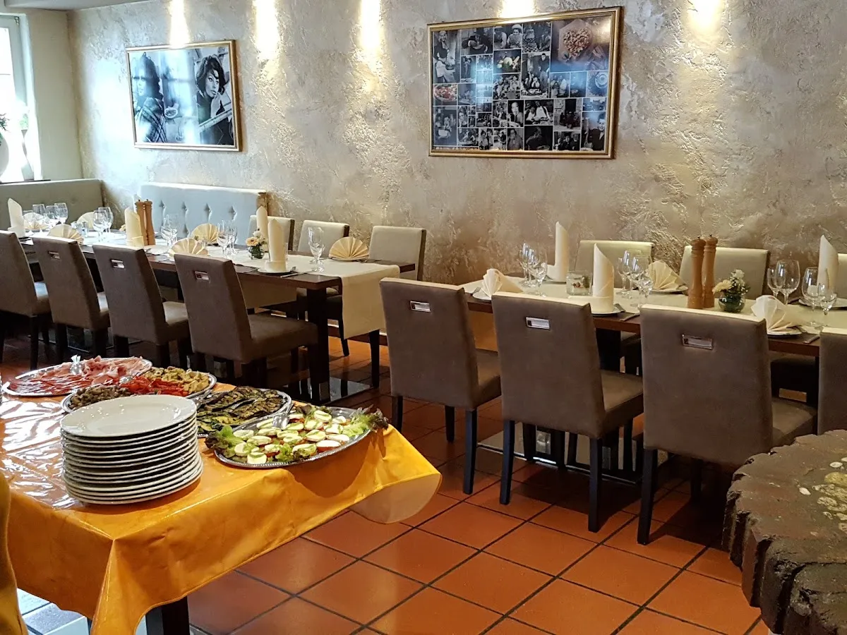 BookNoFees: Restaurant – La Grappa – Schwelm – Grappa, photo 1