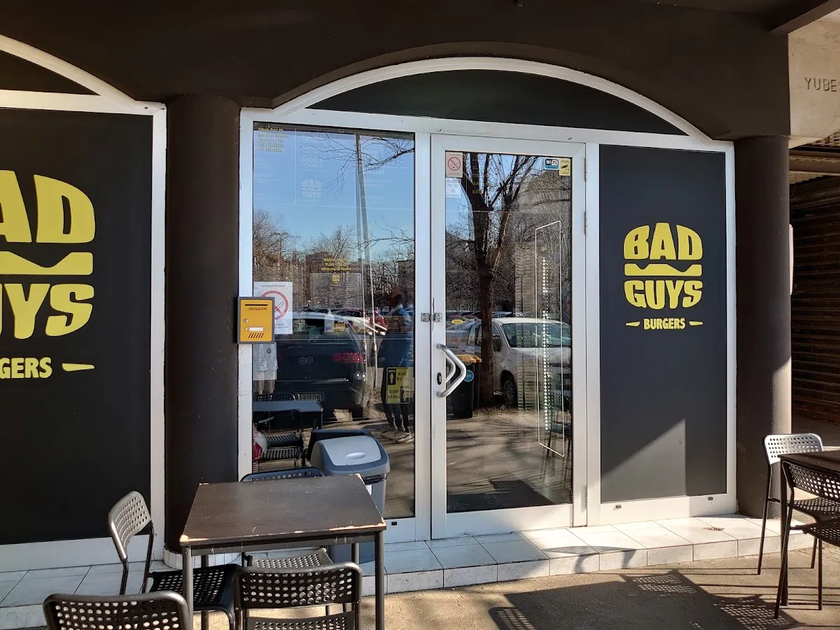 BookNoFees: Snack bar – Bad Guys – Belgrade – Bad Guys, photo 1
