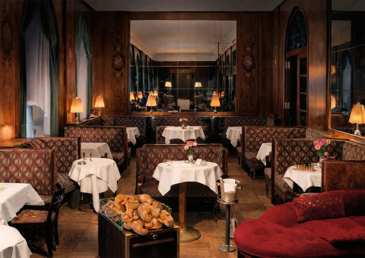 BookNoFees: Café – Café Landtmann – Vienna – Café Landtmann, photo 1