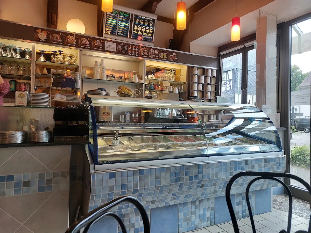 BookNoFees: Restaurant – Eiscafé Dolomiti – Eslohe – Eiscafé Dolomiti, photo 1