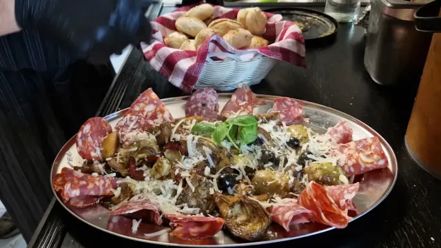 BookNoFees: Restaurant – Pizzeria Pronto Salvatore – Fröndenberg – Pronto Salvatore Pizzeria, photo 3