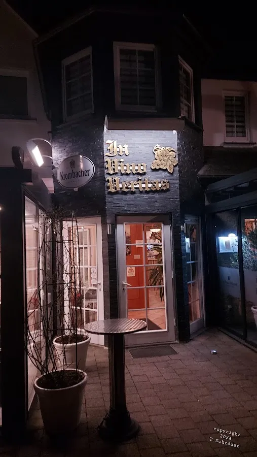 BookNoFees: Restaurant – In Vino Veritas – Finnentrop – In wine there is truth, photo 1
