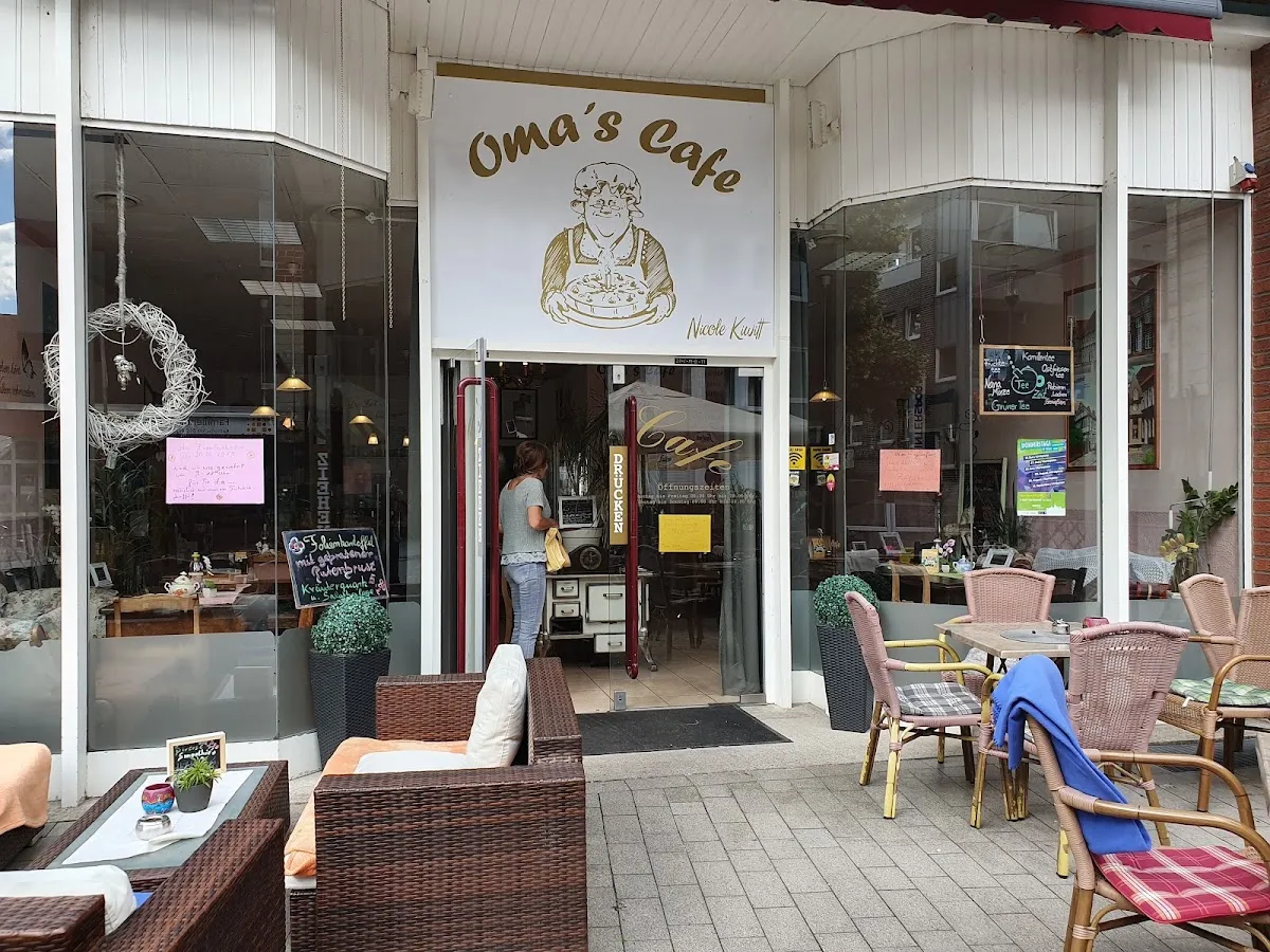 BookNoFees: Restaurant – Oma's Cafe – Werne – Granny's Café, photo 1