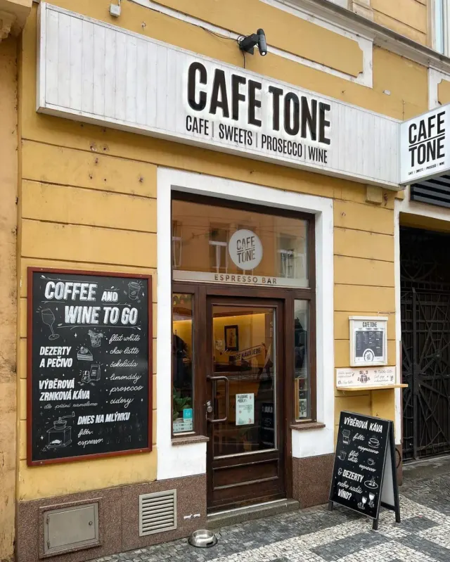 BookNoFees: Café – Cafe Tone – Prague – Cafe Tone, photo 2