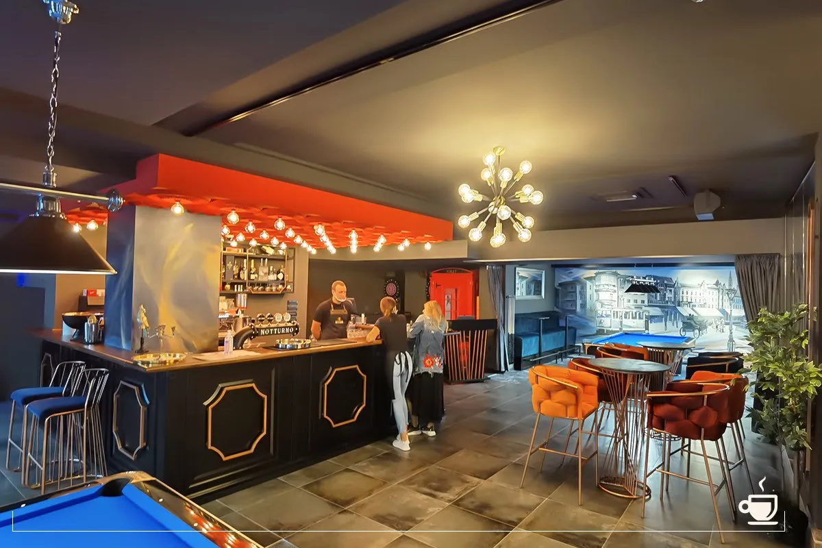 BookNoFees: Café – Cafe & billiard bar Notturno – Zagreb – Notturno Café & Billiards Bar, photo 1