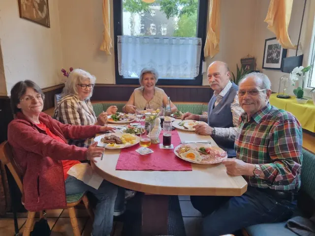 BookNoFees: Restaurant – Bürgerstübchen – Ennepetal – Community Café, photo 3