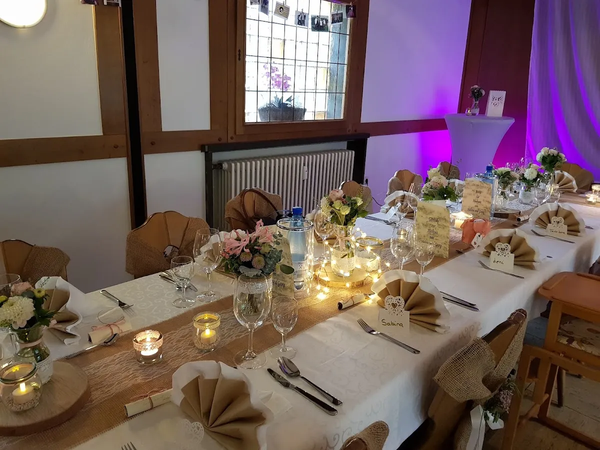 BookNoFees: Restaurant – Haus Wienecke Gaststätte – Anröchte – Haus Wienecke Restaurant, photo 1