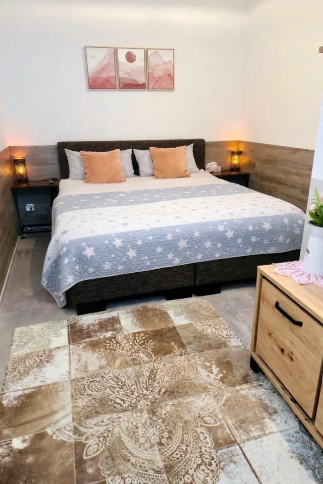 BookNoFees holiday home in Rheinstetten – Accessible flat in a gallery-style building with its own entrance