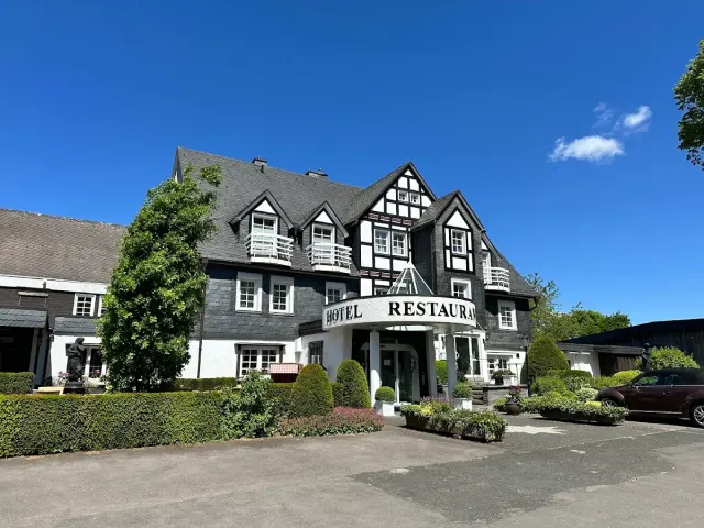 BookNoFees: Restaurant – Albus Panoramahotel – Olpe – Albus Panorama Hotel, photo 2