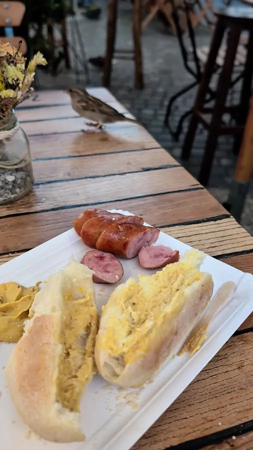 BookNoFees: Snack bar – Klobasarna – Ljubljana – Sausage shop, photo 3