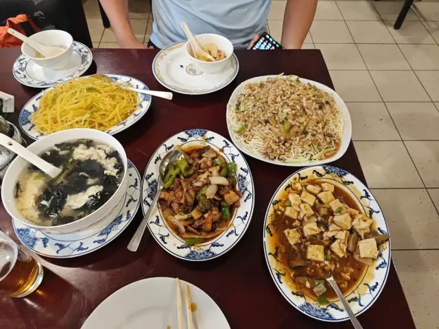 BookNoFees: Restaurant – Čínska reštaurácia Slnko – Bratislava – Slnko Chinese Restaurant, photo 2