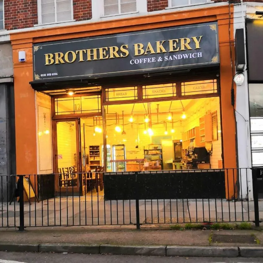 BookNoFees: Café – Brothers Bakery – London – Brothers Bakery, photo 1