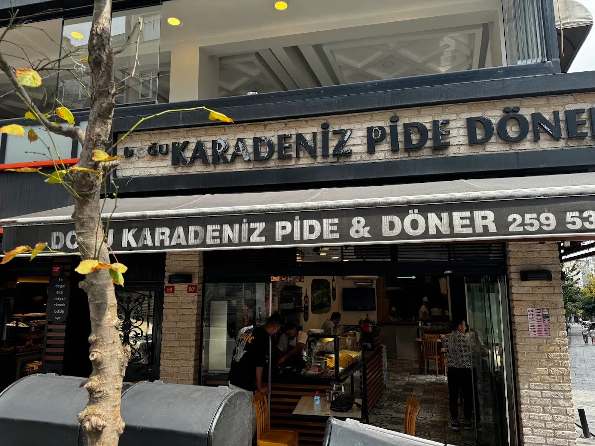 BookNoFees: Restaurant – al lado está dogu karadeniz pide sarayi – Istanbul – Next to it is Dogu Karadeniz Pide Sarayi, photo 1