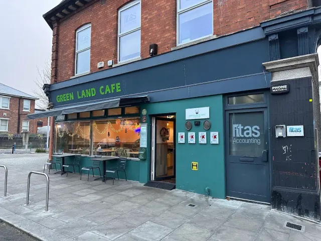 BookNoFees: Green Land Café, Dublin