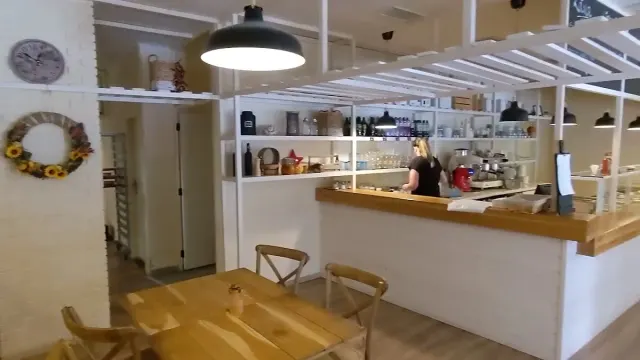 BookNoFees: Snack bar – Šestka Canteen – Bratislava – Canteen No. 6, photo 3