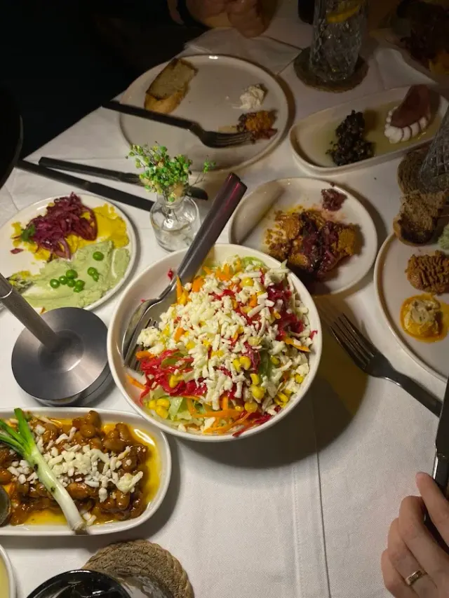BookNoFees: Restaurant – Griffin Bomonti – Istanbul – Griffin Bomonti, photo 2