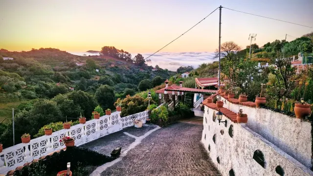 BookNoFees holiday home in Moya – Guest room, Finca Vida Libre