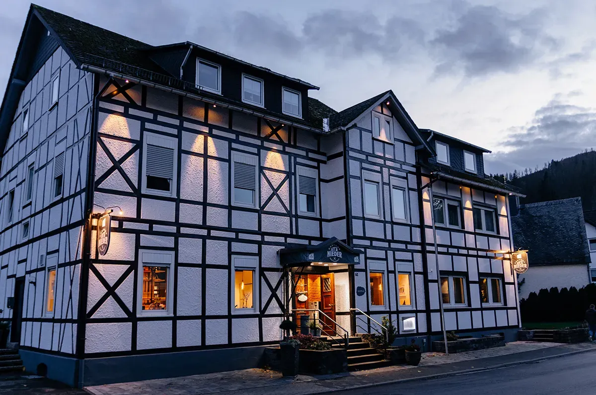 BookNoFees: Restaurant – Gasthof Nieder – Bestwig – Gasthof Nieder, photo 1