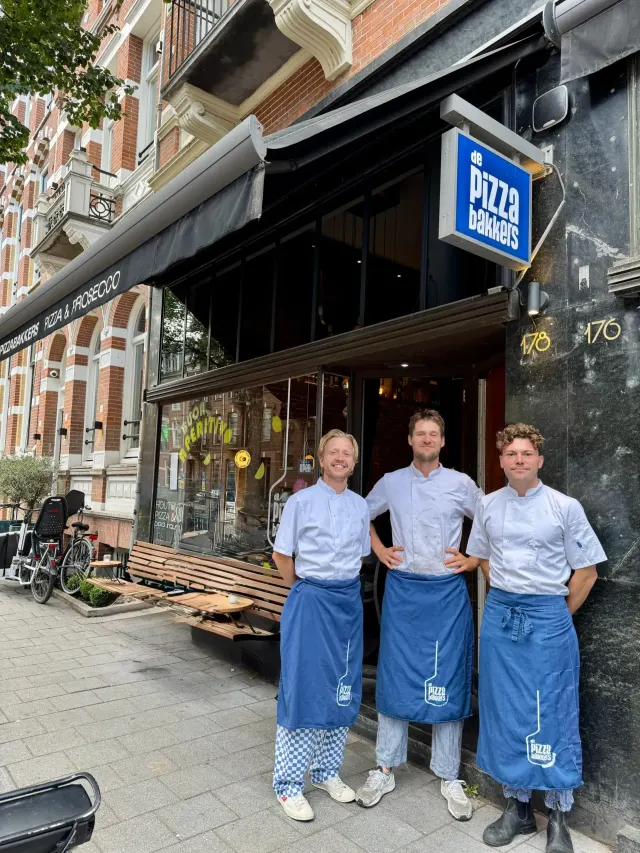 BookNoFees: Restaurant – De Pizzabakkers – Amsterdam – The Pizza Bakers, photo 2