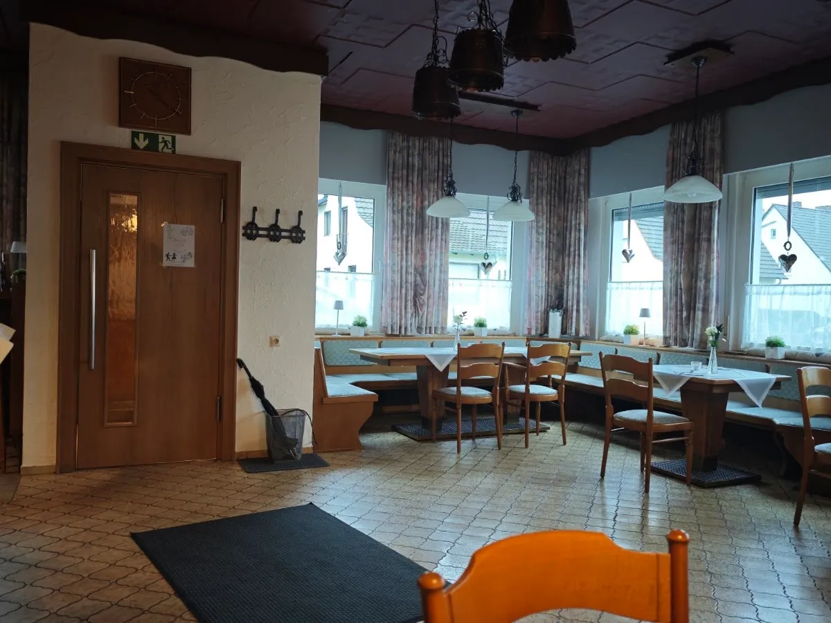 BookNoFees: Restaurant – Gaststätte Denninghaus – Bönen – Denninghaus Restaurant, photo 1