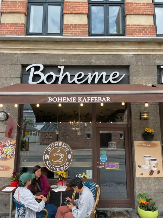 BookNoFees: Café – Boheme – Copenhagen – Theatre, photo 2