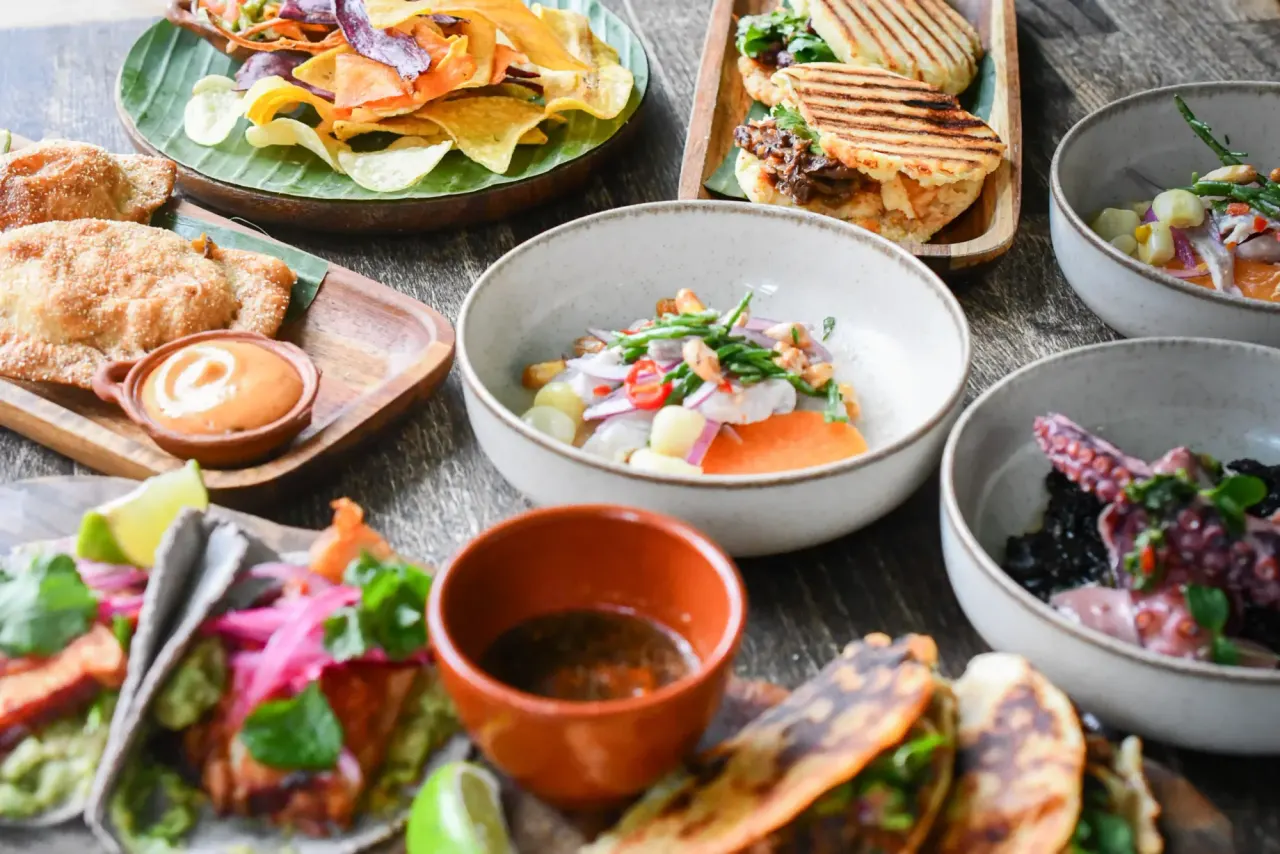 BookNoFees: Restaurant – Cantina Caliente – Amsterdam – Cantina Caliente, photo 1