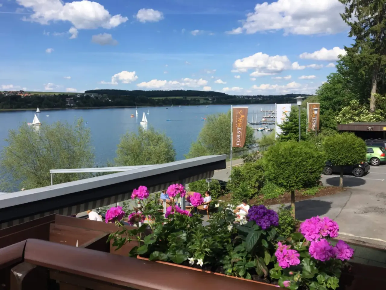 BookNoFees: Restaurant – Forsthaus am Möhnesee – Möhnesee – Forest Lodge on Lake Möhnesee, photo 1