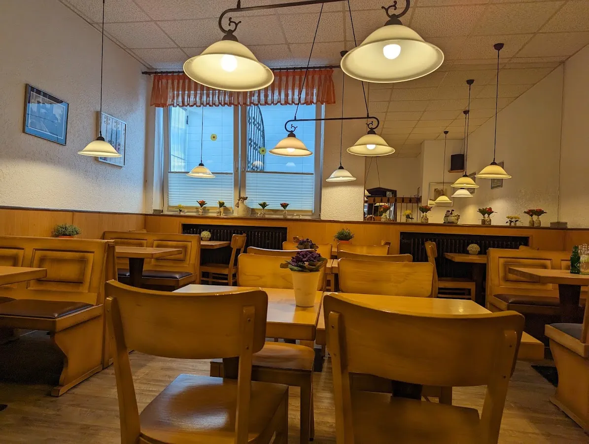 BookNoFees: Restaurant – Speisegaststätte Curry Heini – Waltrop – Curry Heini Restaurant, photo 1