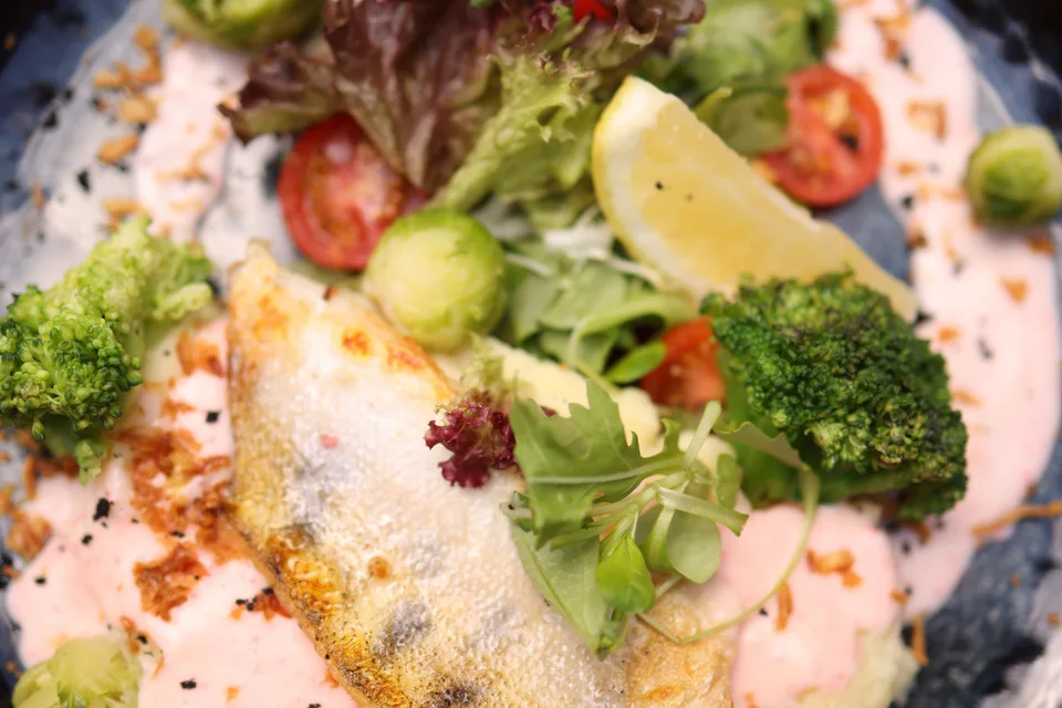 BookNoFees: Example photo: Grilled fish