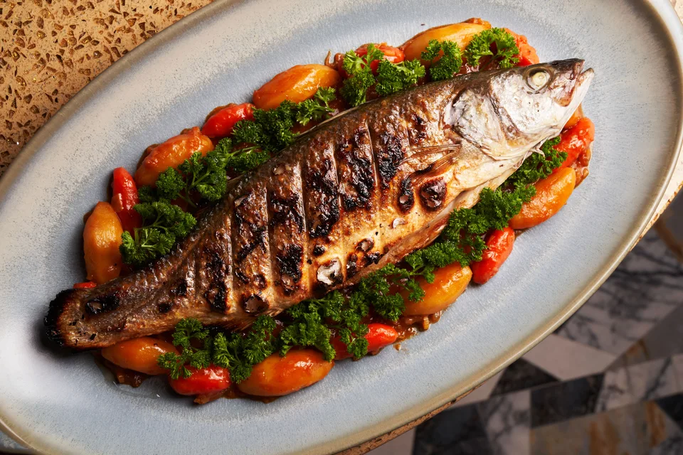 BookNoFees: Example photo: Grilled fish