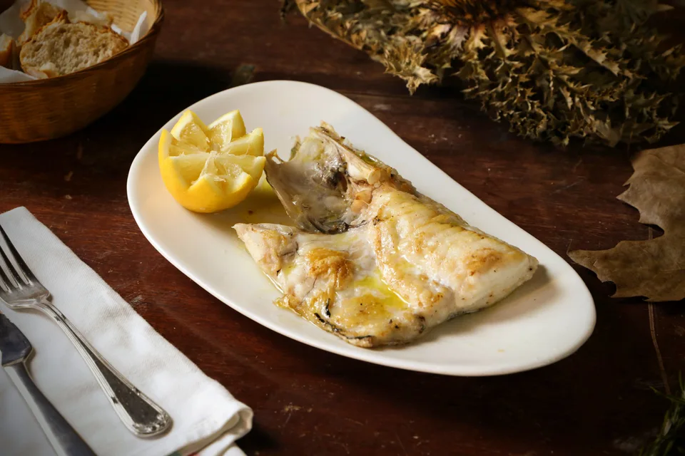 BookNoFees: Example photo: Grilled fish