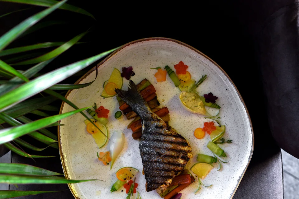 BookNoFees: Example photo: Grilled fish
